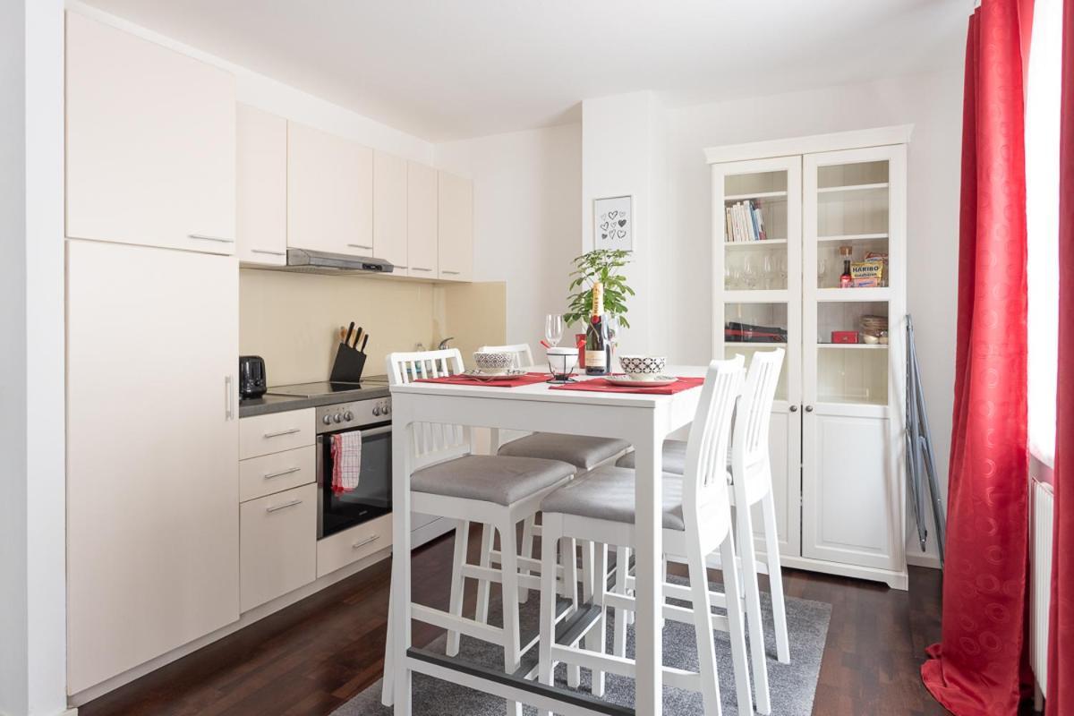 New Shalalaliving Vienna - Lovenest Or Workspace Near Schoenbrunn Bg ภายนอก รูปภาพ