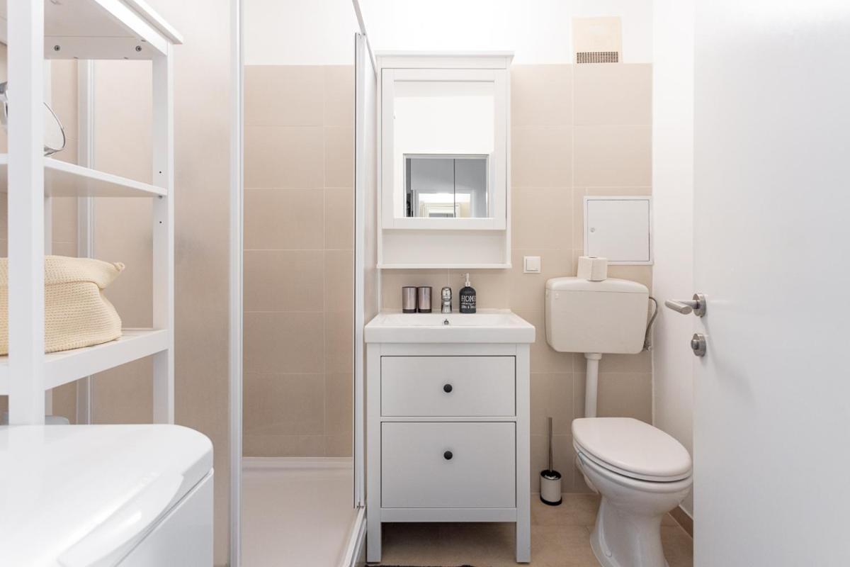 New Shalalaliving Vienna - Lovenest Or Workspace Near Schoenbrunn Bg ภายนอก รูปภาพ