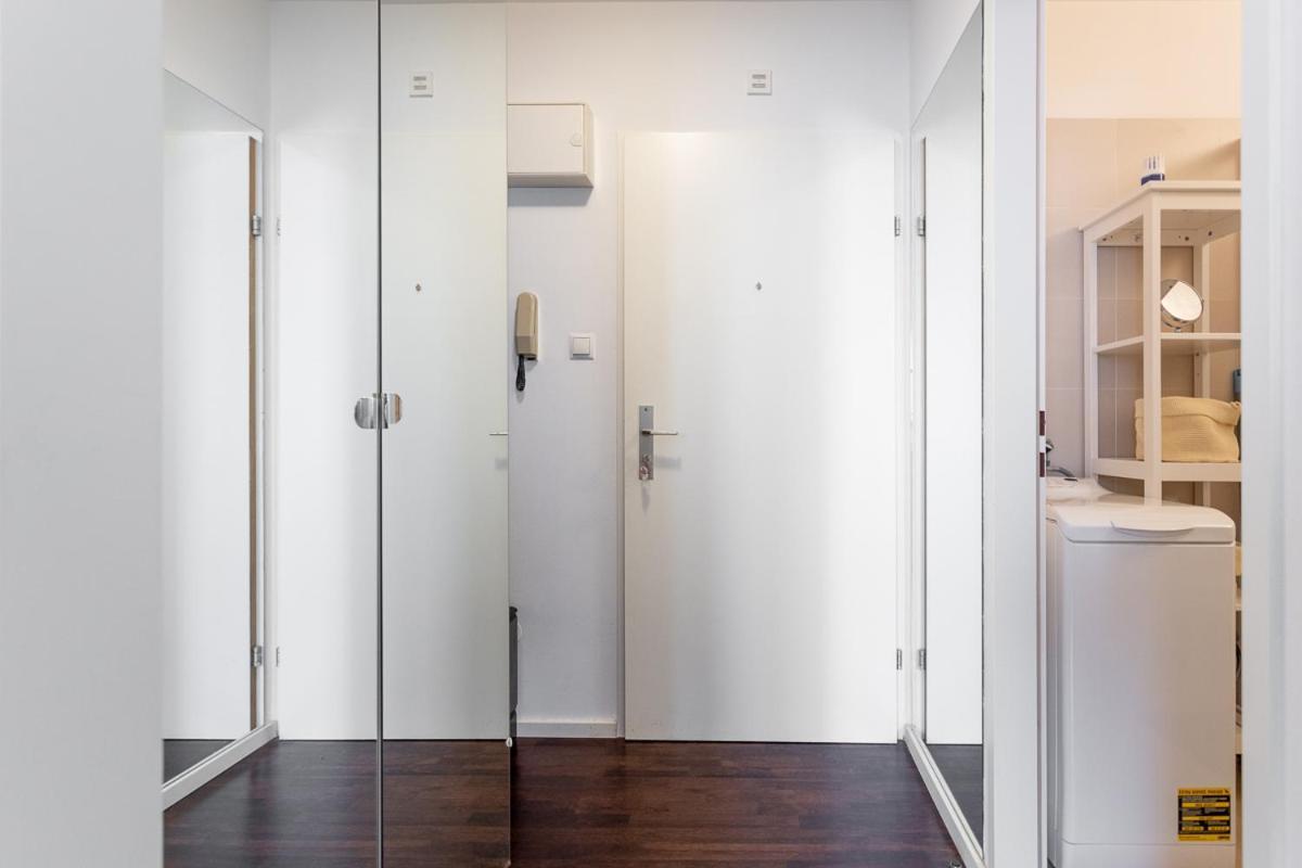 New Shalalaliving Vienna - Lovenest Or Workspace Near Schoenbrunn Bg ภายนอก รูปภาพ